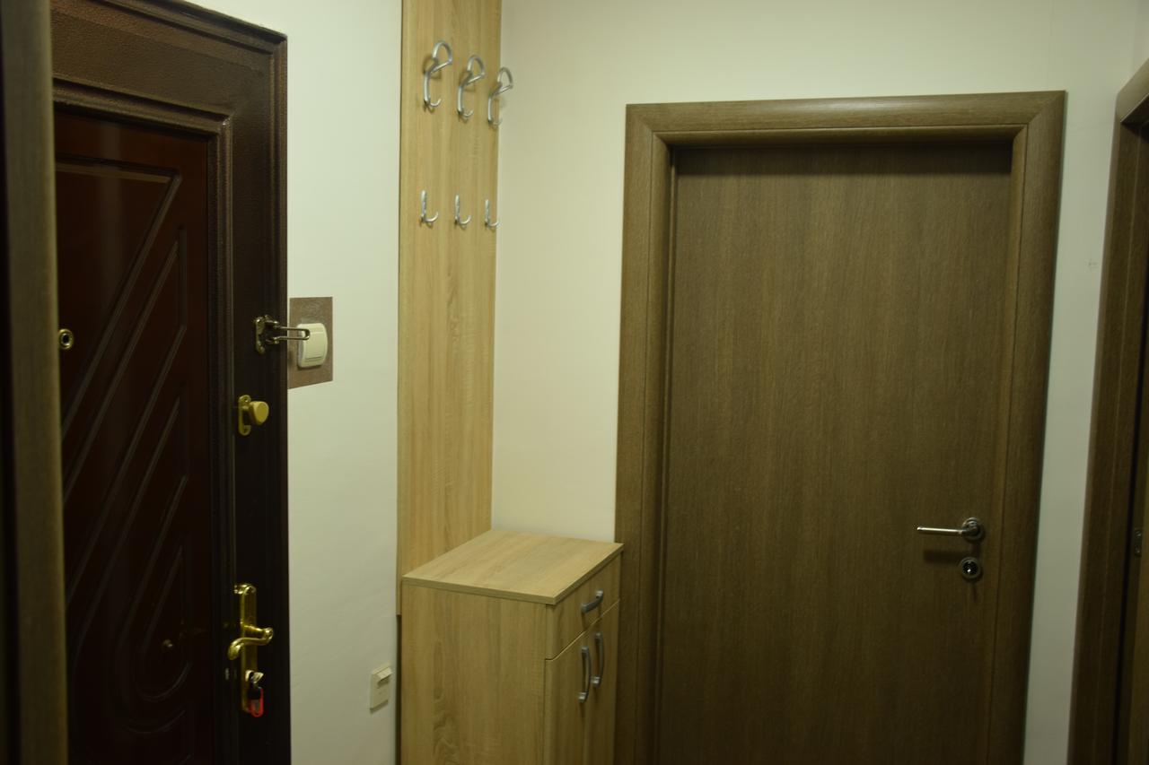 Comfort Inn Apartment 2 Novi Pazar Extérieur photo